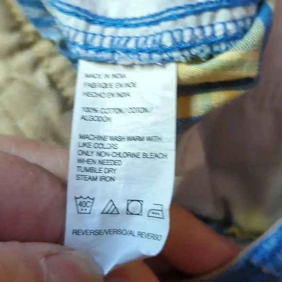 Plaid  Shorts - Picture 7 of 8